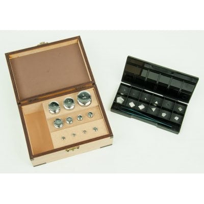 DM120 1D Massa Set 1mg 200g In Houten Kist